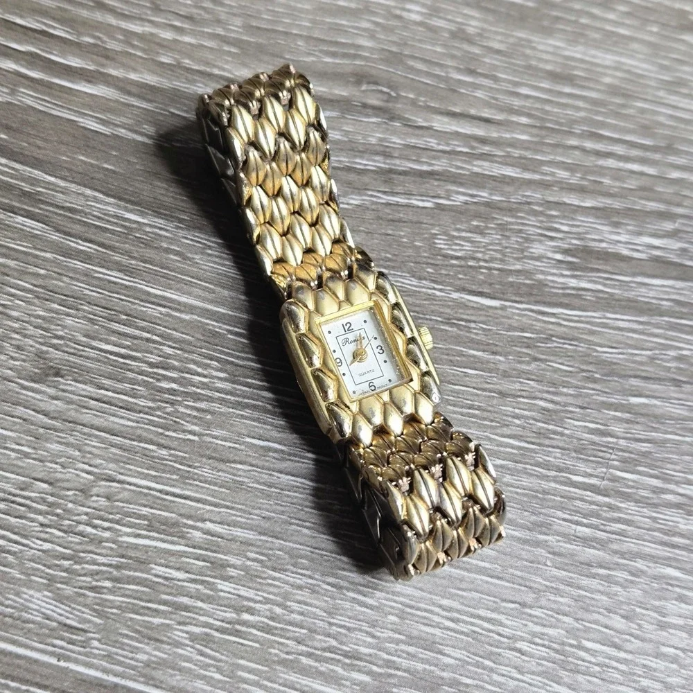 Vintage Ronica Ladies Quartz Watch Gold Tone Textured Bracelet Japan Movt S 6